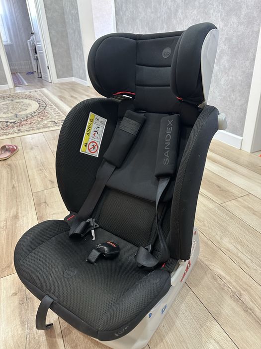 Продам авто кресло детски