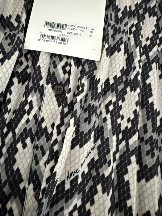 Дамски топ  Love Moschino