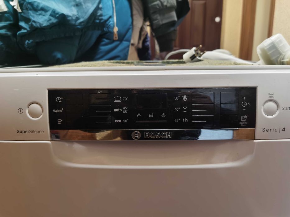 Съдомиялна BOSCH 4serie