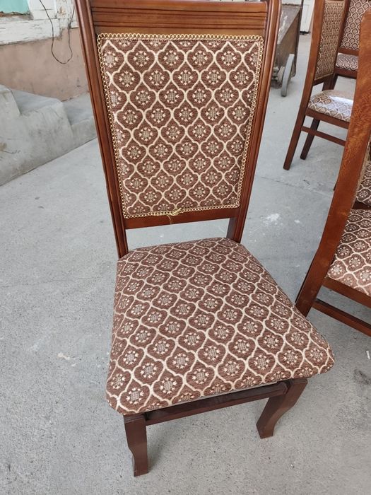 Stul sotiladi 10ta narxi 600.000