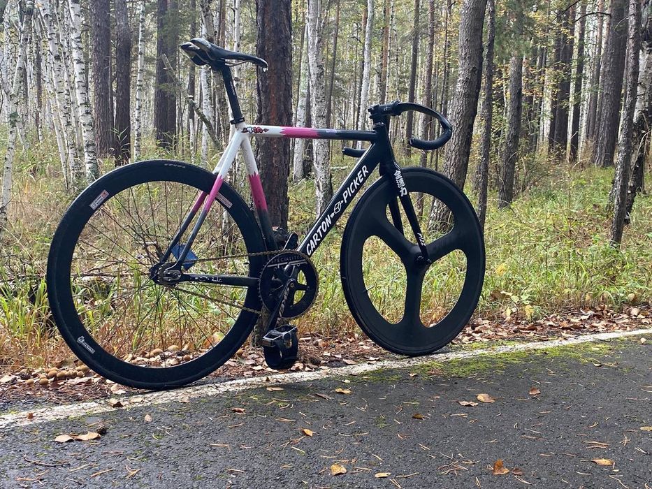 CartonPicker fixed gear