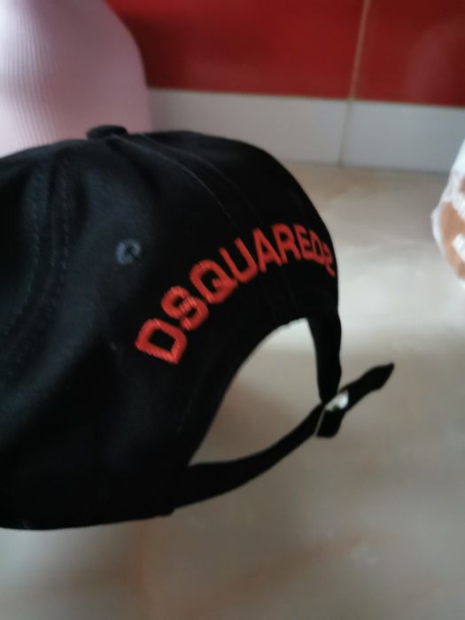 Șapcă dsquared2 noua nefolosita