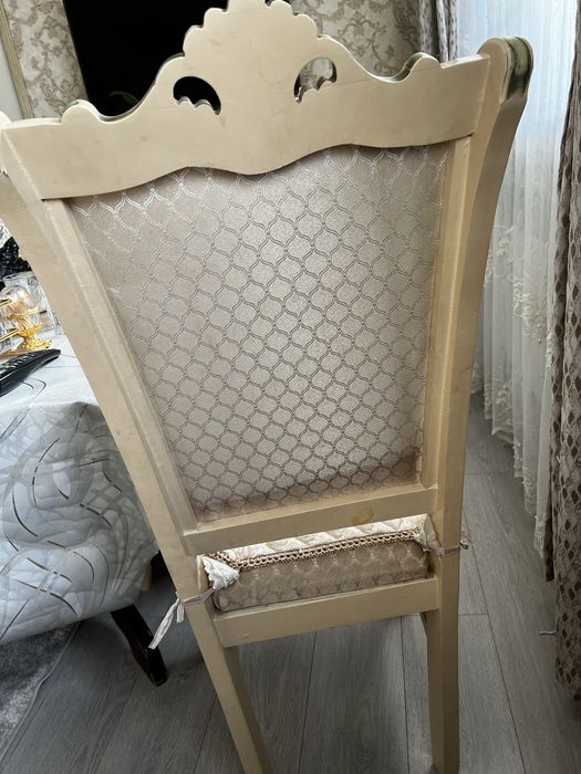 Продаю стулья недорого