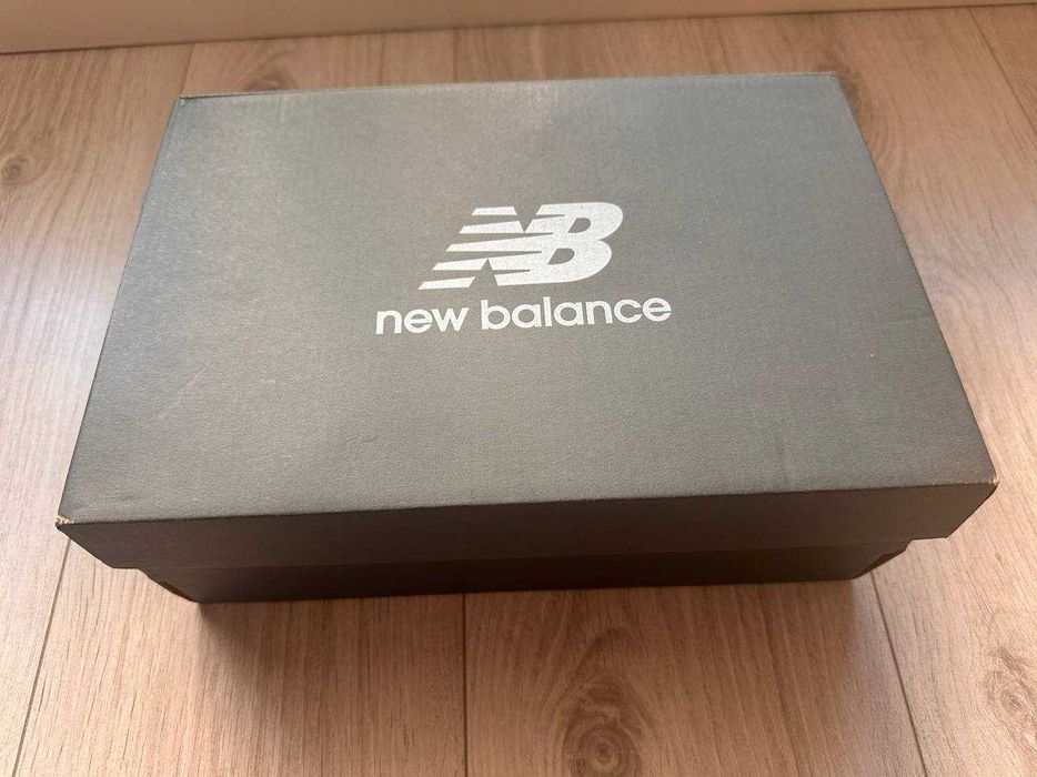 NEW BALANCE 9060 Mărimea 39