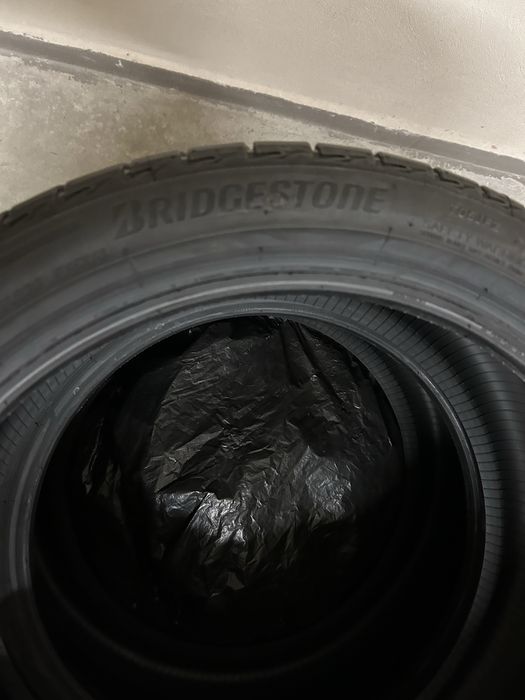 225/40R18 - нови летни Bridgestone