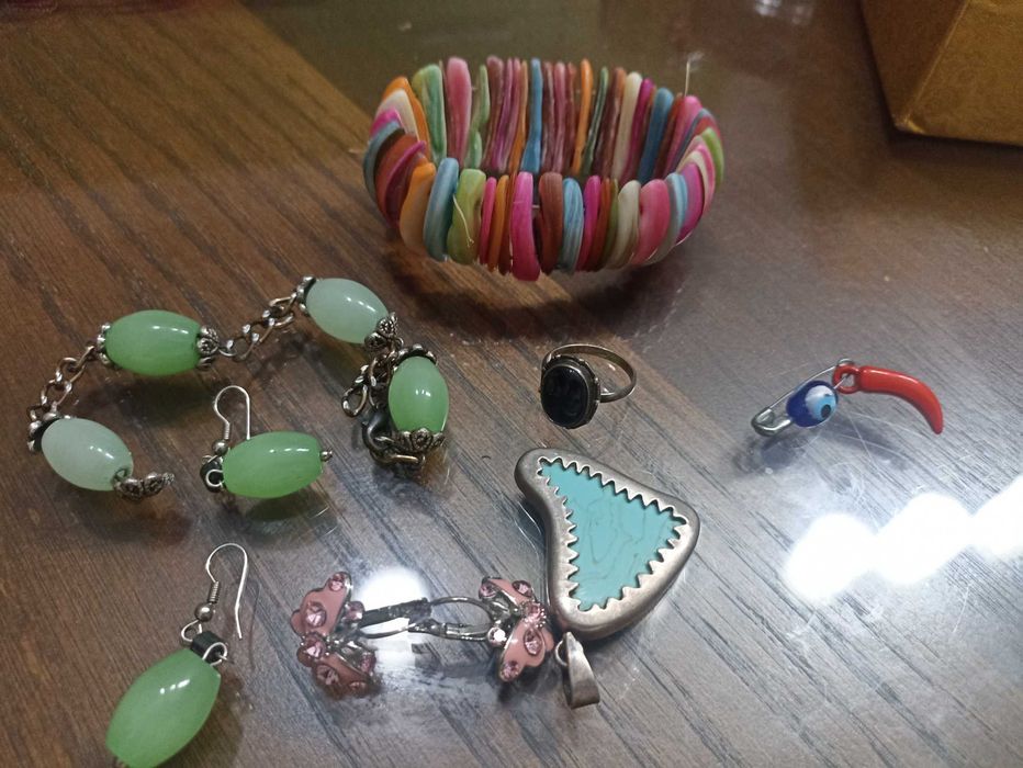 Бижутерия для девушек