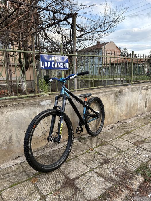 Octane one zircus custom