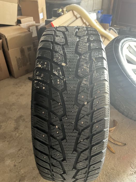 Продам зимние шины