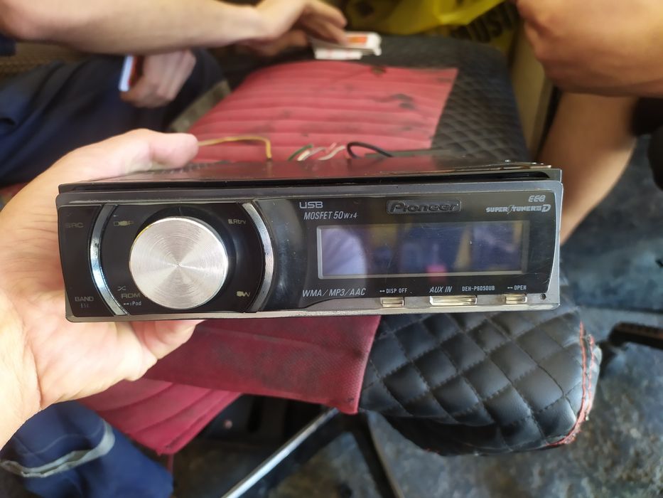 Pioneer DEH -P6050UB