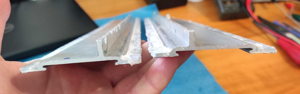 Profile Aluminiu Radiator Lungi 58cm pt. proiecte diy, amplificatoare