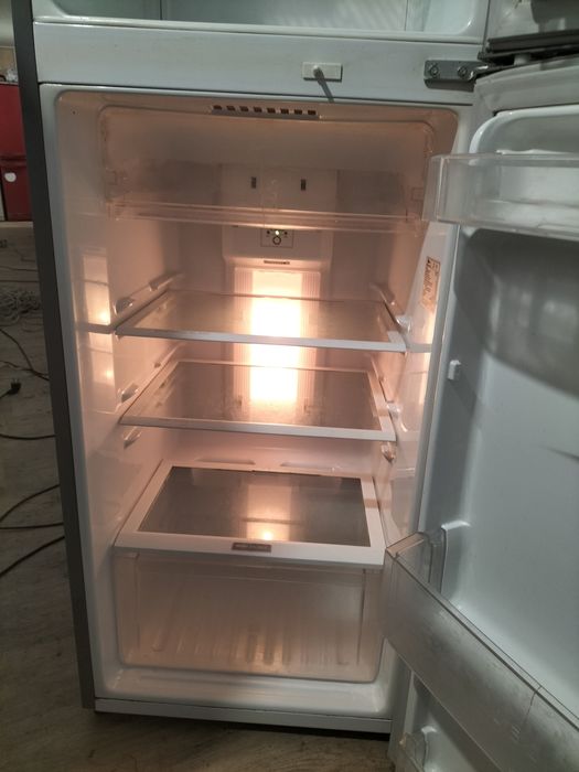 Холодильник LG NO FROST: 75 000 тг. - Холодильники Уральск на Olx