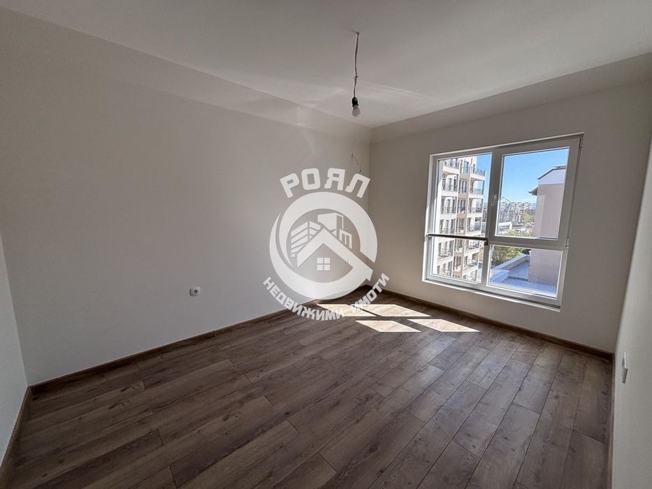 Продава се Четиристаен апартамент в Пловдив, Христо Смирненски - 109 кв.м за 1424 €/кв.м - Снимка #3