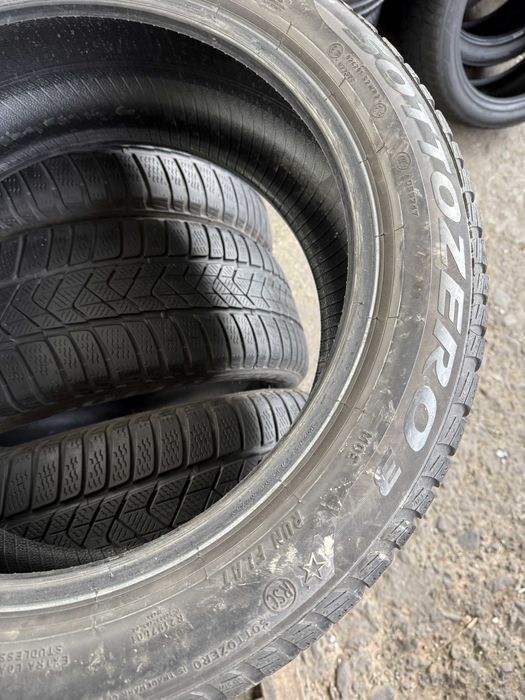 4x Anvelope Iarna 245/45 r18 Runflat - Pirelli Sotto Zero 3 RSC