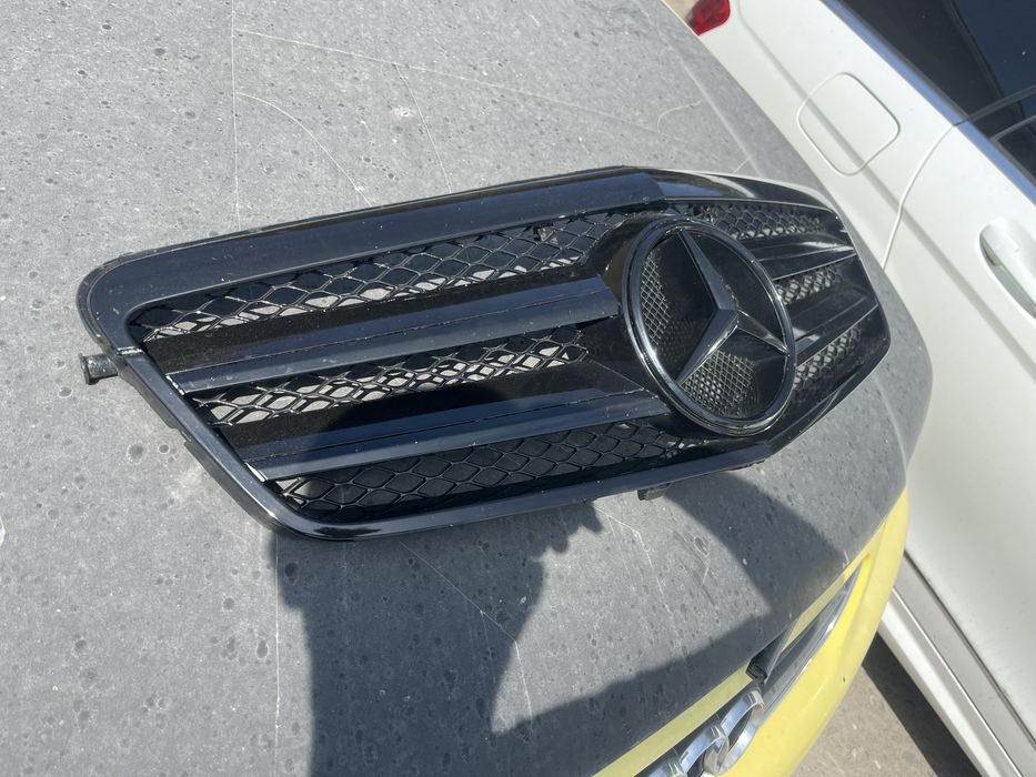 Решетка Mercedes E клас W212