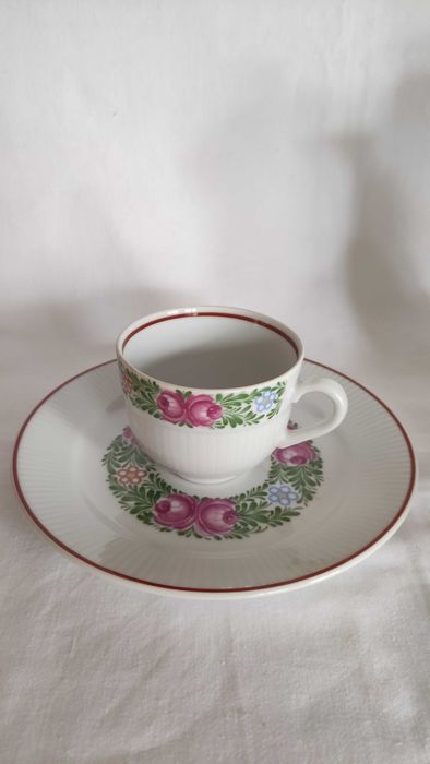 Един прекрасен сервиз за чай на "Kahla" ГДР