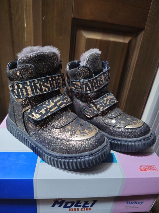 Зимние сапоги для девочки