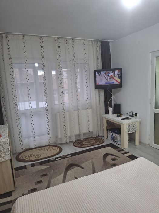 Garsoniera centrala de închiriat