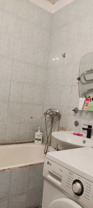 Продам квартиру 4х комнатную