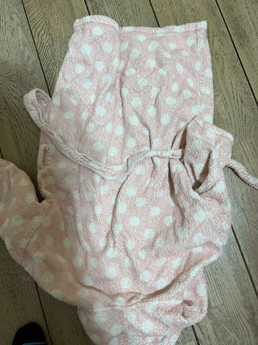 Детска хавлия халат за баня за момиче розово на точки 6-7 г