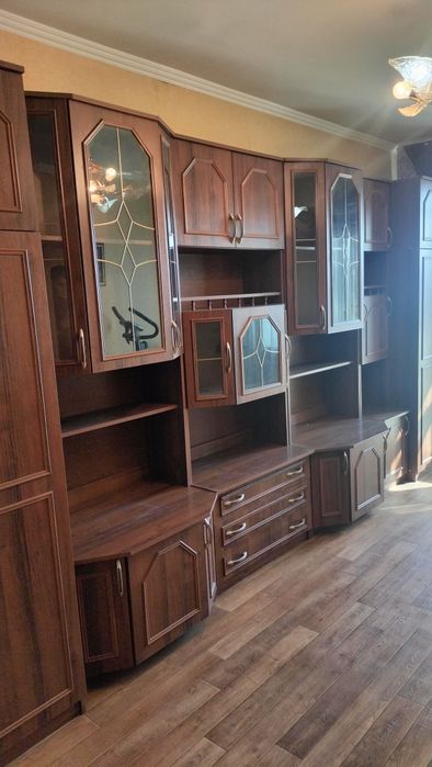 Продам стенку в отличном состоянии