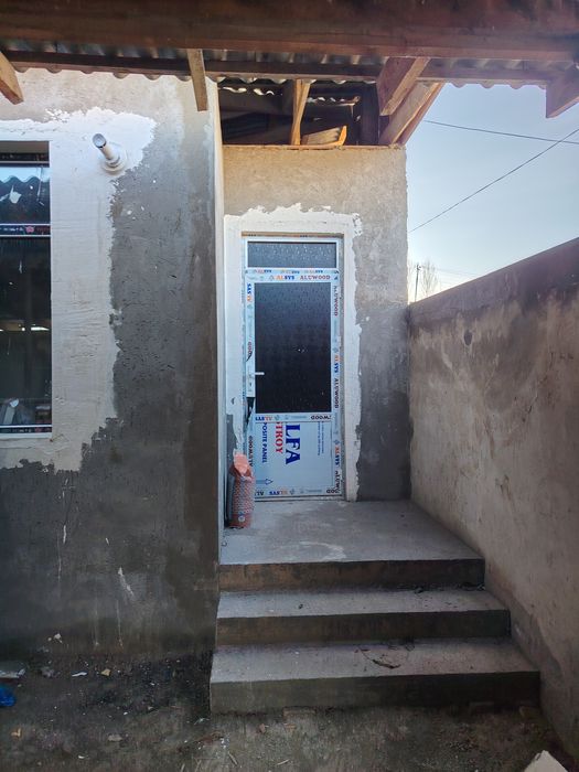 Уй сотилади срочно ер участка 1_3 сотих 3 хонали