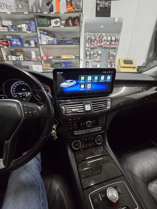 Navigatie android Mercedes CLS Waze YouTube GPS