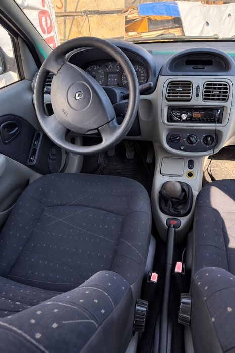 Vand Renault Clio 2002
