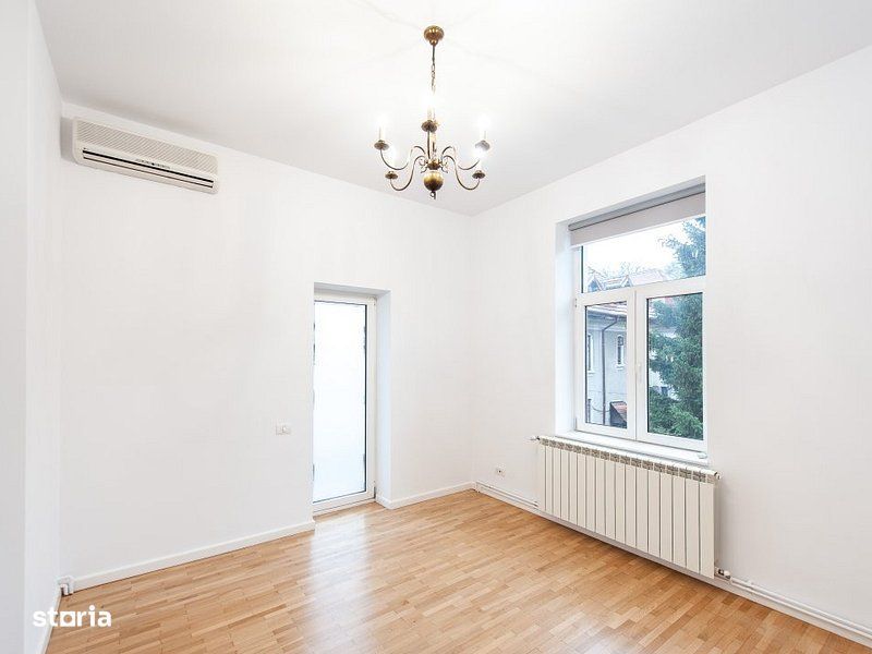 Aviatorilor,  etaj 1 vila / apartament 4 camere / 120 mp