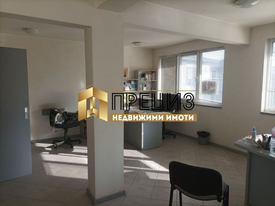 Продажба на офис в централната част на гр. Шумен - снимка 6
