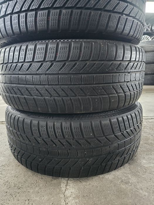 4 Броя 225/40/18 Continental 2x6,8mm 2x5,3mm 23dot