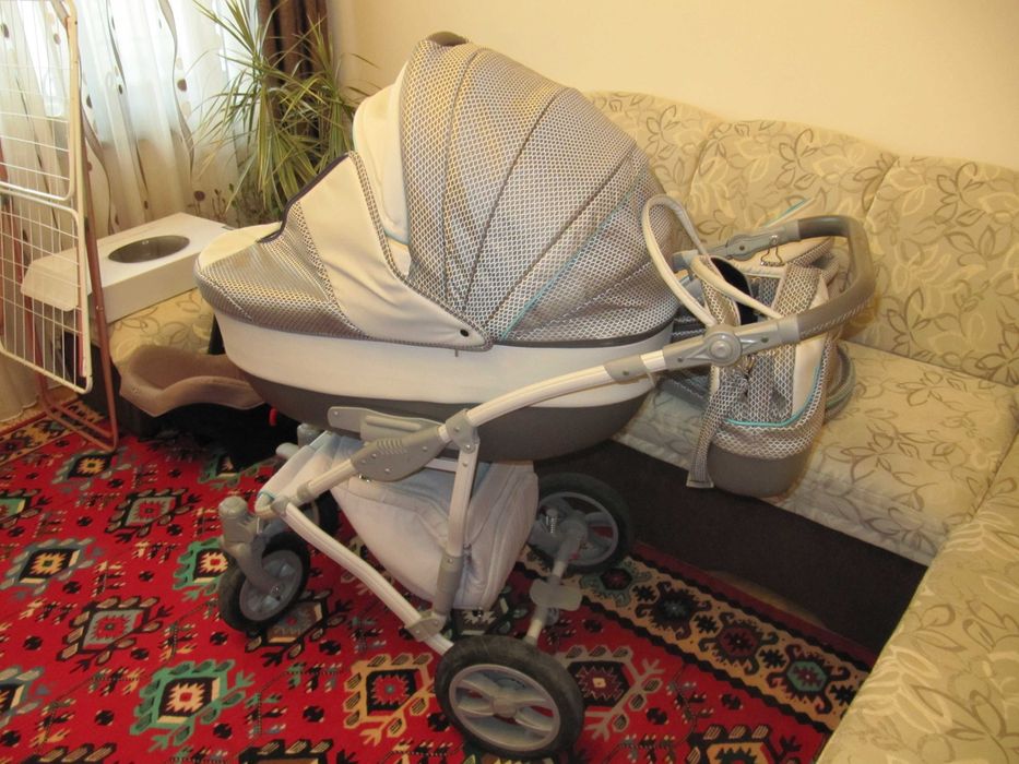 Детска количка в отлично състояние