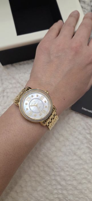 Продам часы Givrill оригинал