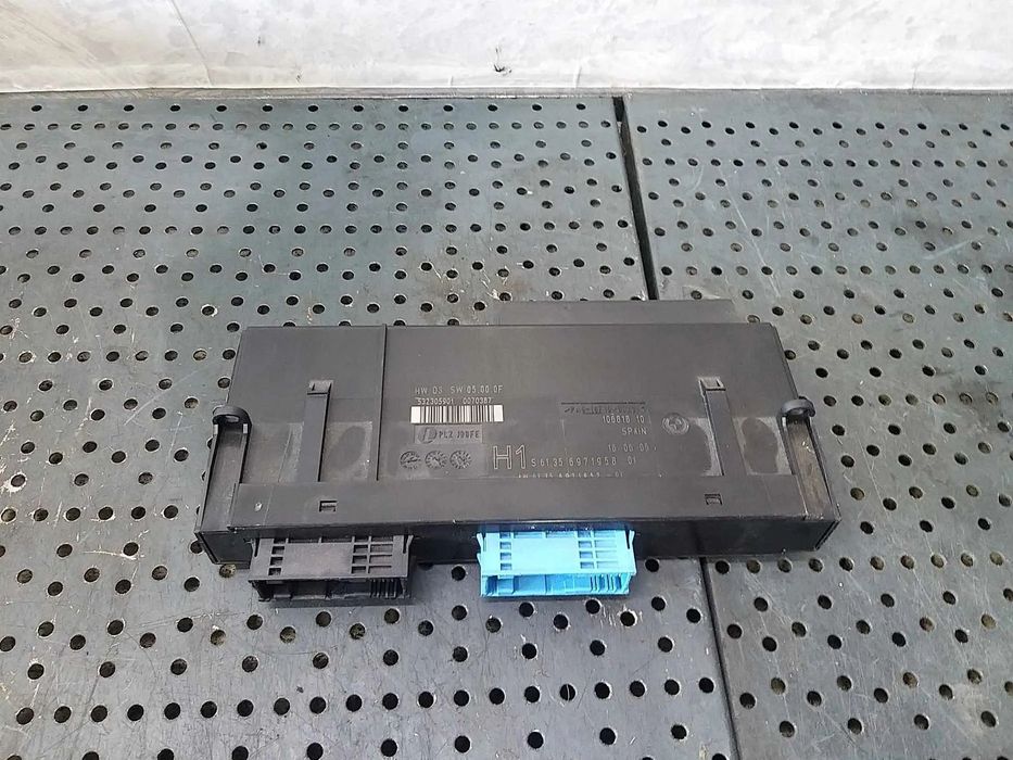 Modul calculator confort bmw seria 3 e90 e91 532305901 61356971957