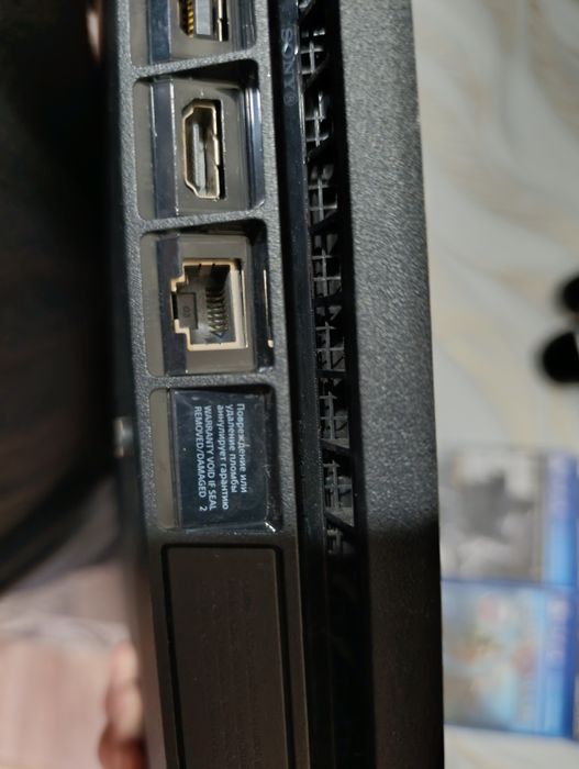 Ps4 Slim, Пломба, Диски