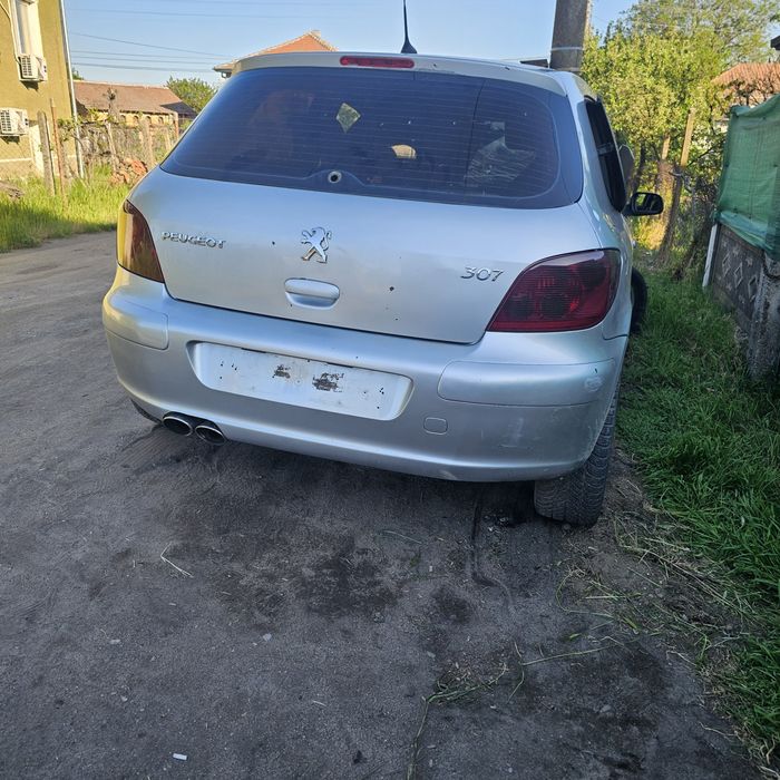 Peugeot 307 2.0 бензин на части само!
