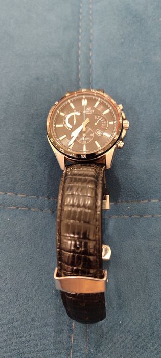 Продам часы Касио