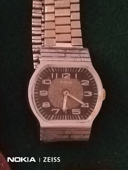 Часовници "ЗИМ" и "ПОБЕДА"