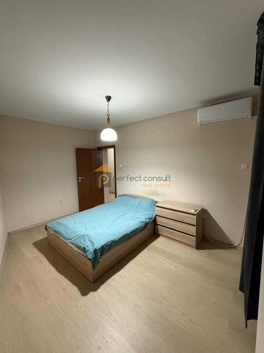 Дава се под наем Тристаен апартамент в Пловдив, Център - 100 кв.м за 648.21 € - Снимка #7