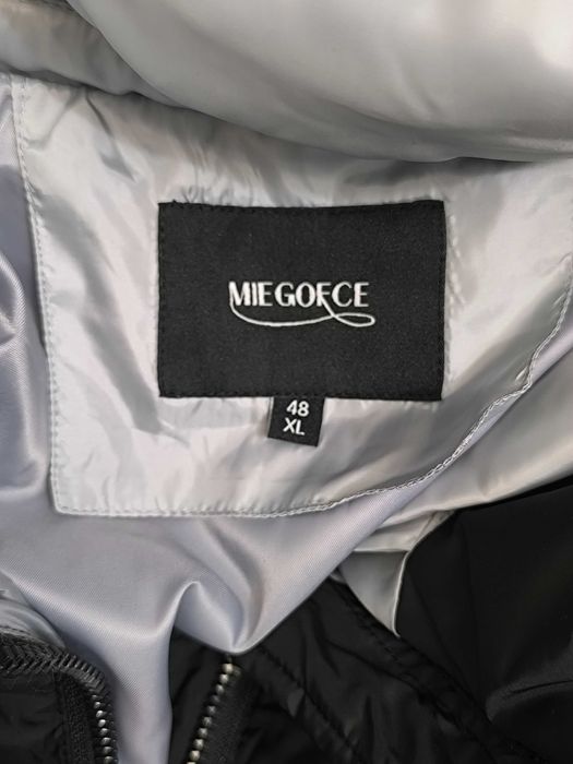 Дамско черно зимно яке