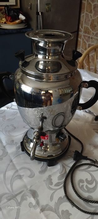 Vând samovar  ptr priźa