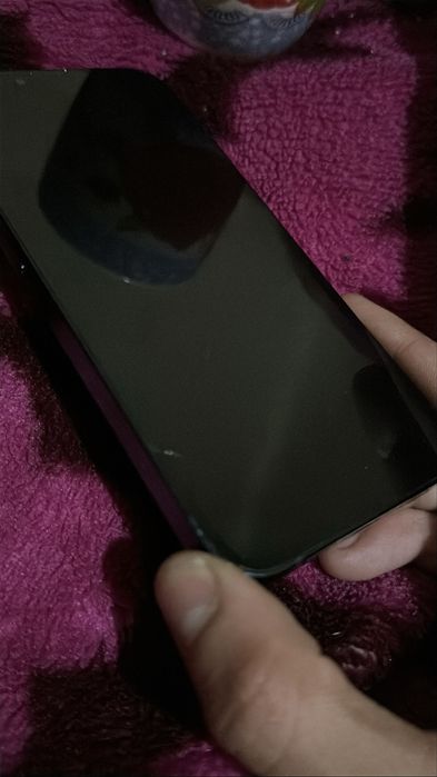 Vand sau schimb iphone 13
