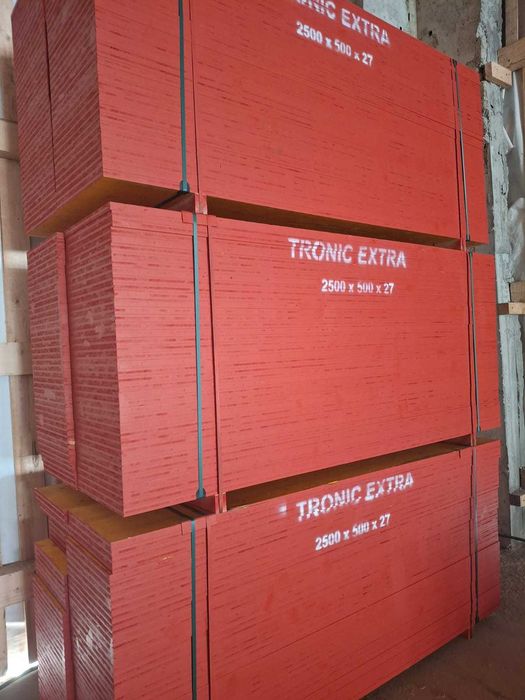 Vând panouri de cofraj tip doka