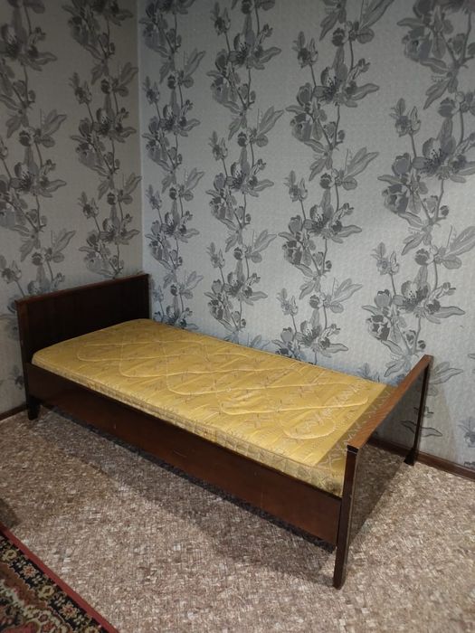 Сдам квартиру в центре .