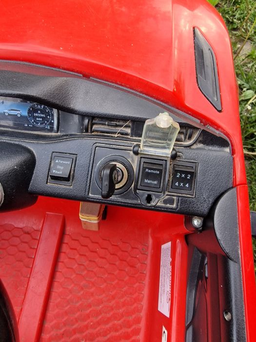 Masinuta electrica Range Rover Evoque