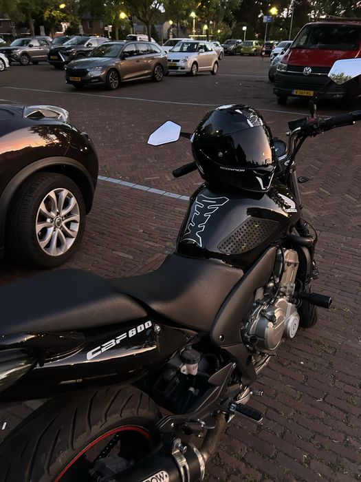 Honda CBF600 N8 – limitată A2