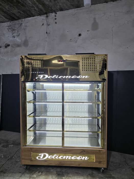 Холодильник витрина