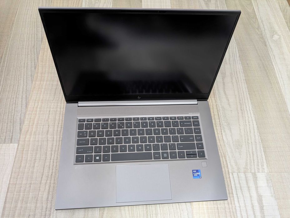 HP ZBook Studio G8 | i9-11950H | 32GB RAM | 2TB SSD | RTX 3070