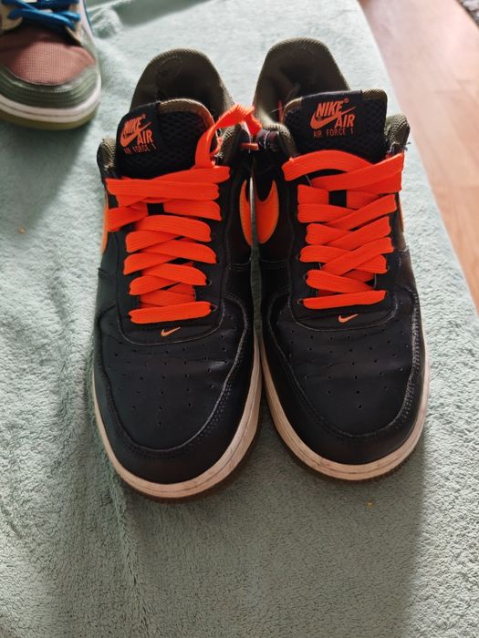 NIKE AIR FORCE 1 '07 LV8 mărimea 45