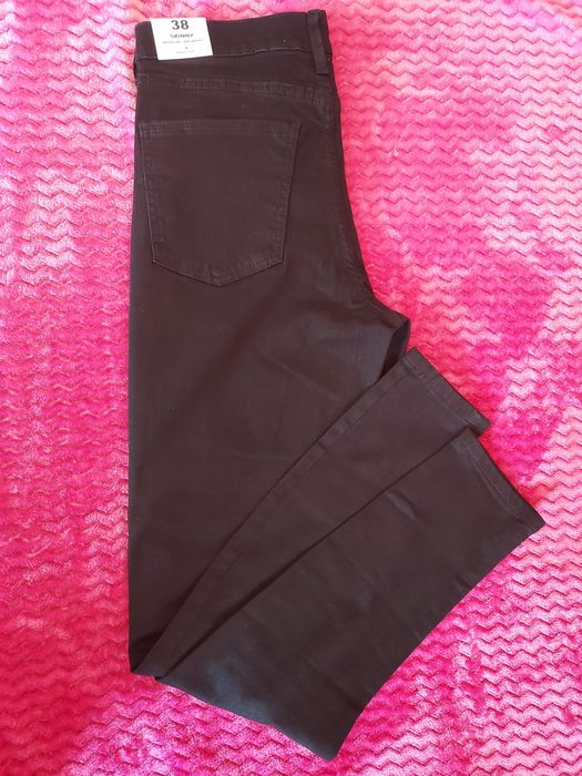 Vând blugi skinny ,negru, mas 38,Mango