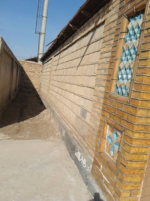 Srochno Hovli sotiladi 6 sutixli